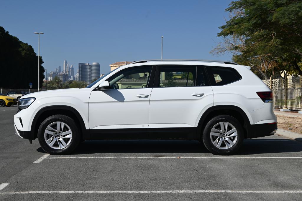 Volkswagen Teramont Trendline (2022)