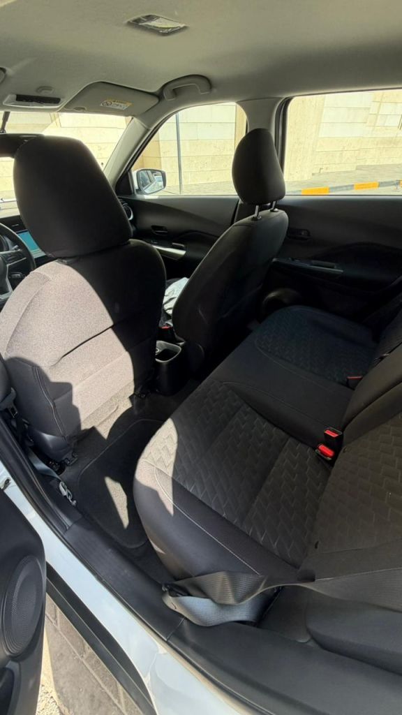 Nissan Kicks S (2022)