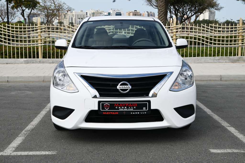Nissan Sunny SV (2021)