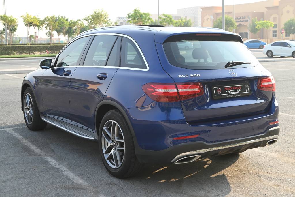 Mercedes-Benz GLC 300 Std (2018)