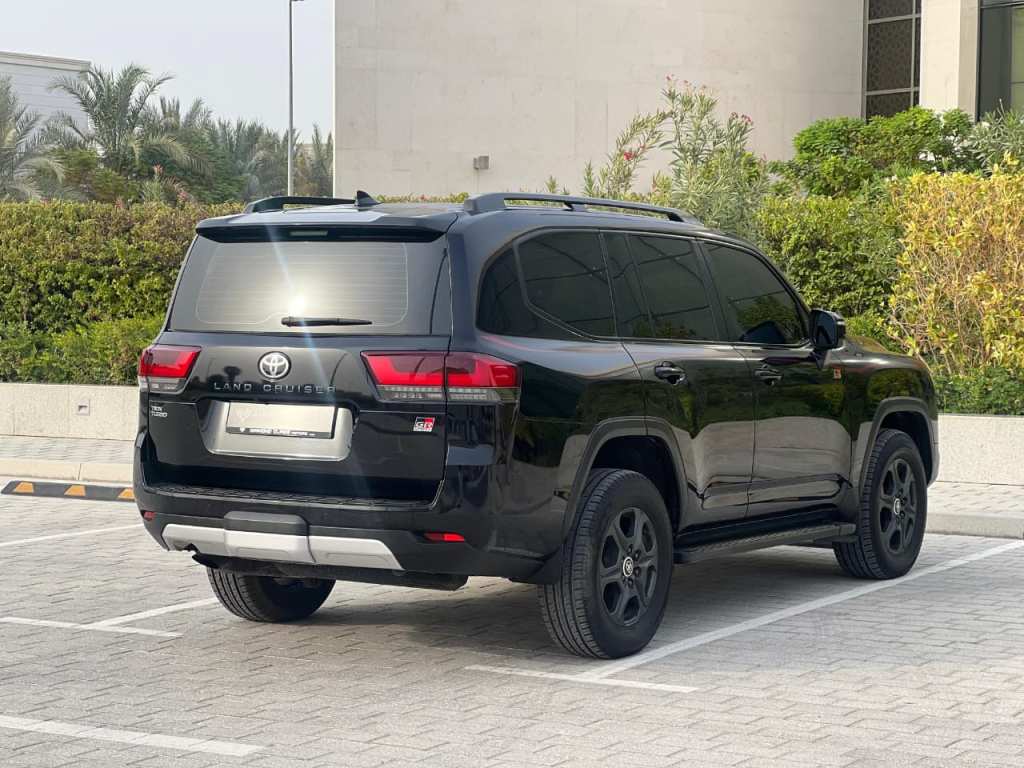 Toyota Land Cruiser (2022)