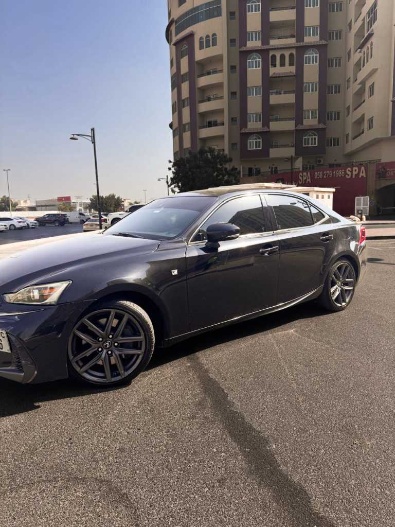 Lexus IS300 F Sport (2018)